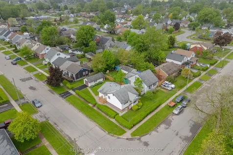 150 Henrietta Street Fort Erie ON L2A 2J9