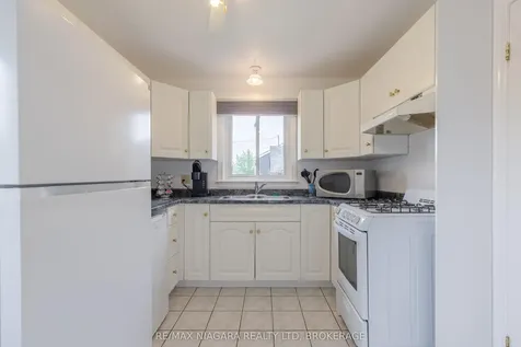 150 Henrietta Street Fort Erie ON L2A 2J9