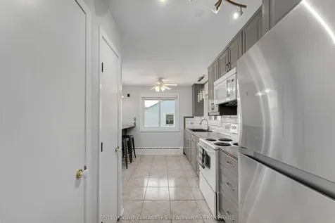 215 Yonge Street Kingston ON K7M 1G2