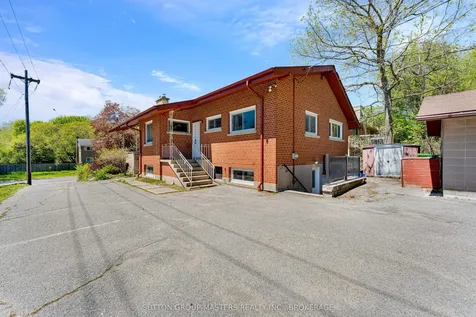215 Yonge Street Kingston ON K7M 1G2