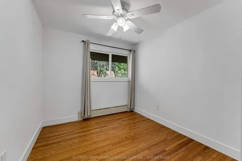 215 Yonge Street Kingston ON K7M 1G2