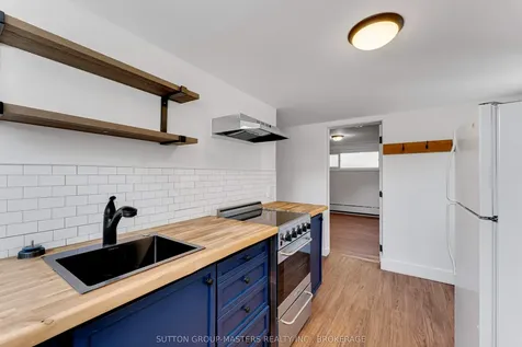 215 Yonge Street Kingston ON K7M 1G2