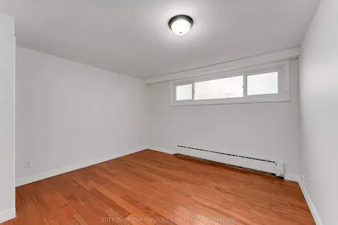 215 Yonge Street Kingston ON K7M 1G2