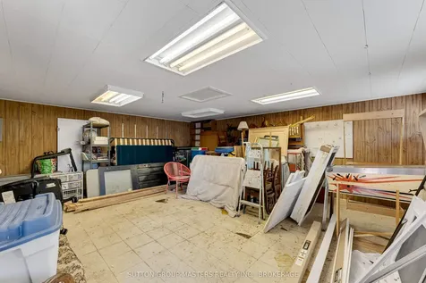 215 Yonge Street Kingston ON K7M 1G2