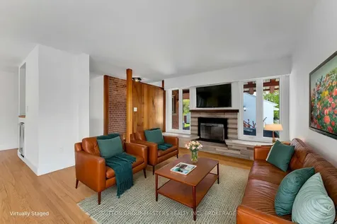 215 Yonge Street Kingston ON K7M 1G2
