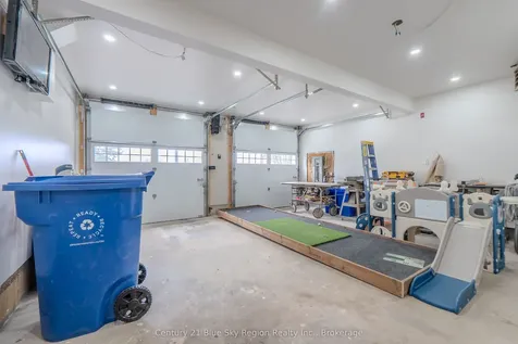 65 Belleview Crescent North Bay ON P1B 8V2
