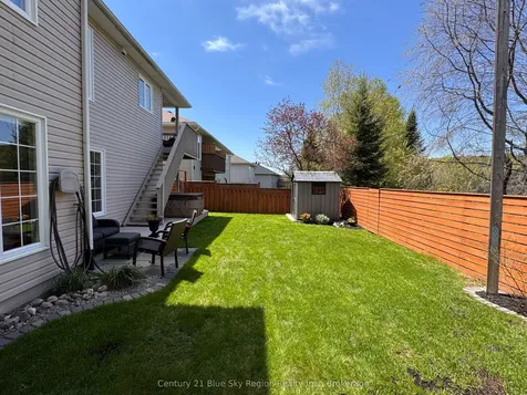 125 Bain Drive North Bay ON P1C 1M5