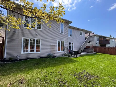 125 Bain Drive North Bay ON P1C 1M5