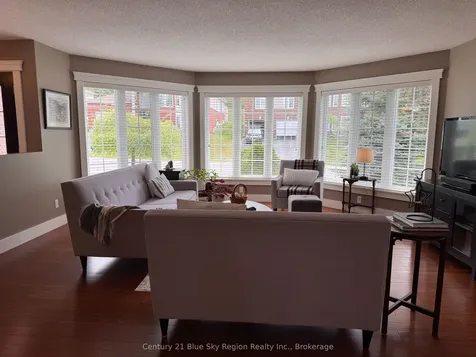 125 Bain Drive North Bay ON P1C 1M5