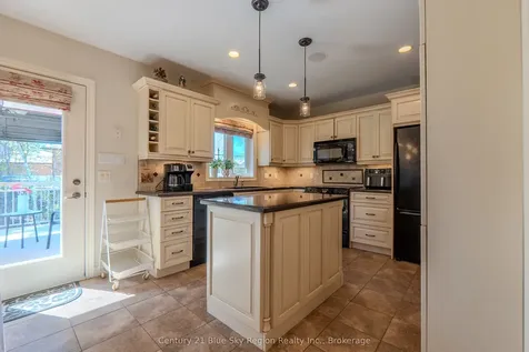 10 Linden Lane North Bay ON P1B 0A1