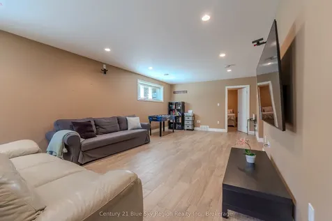 10 Linden Lane North Bay ON P1B 0A1