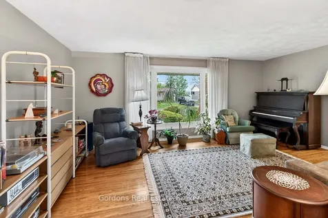 190 Wright Avenue Belleville ON K8P 4E8