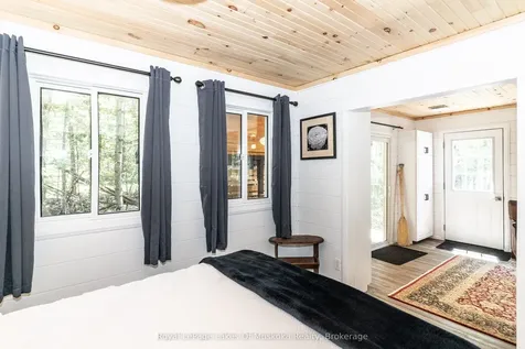 1319 Silver Lake Road Gravenhurst ON P1P 0G8