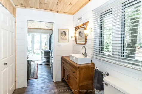 1319 Silver Lake Road Gravenhurst ON P1P 0G8