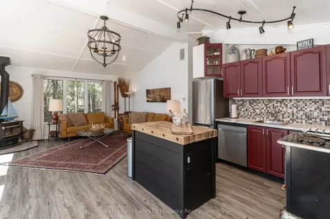 1319 Silver Lake Road Gravenhurst ON P1P 0G8