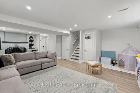 15 Chatham Road St. Catharines ON L2M 4N7
