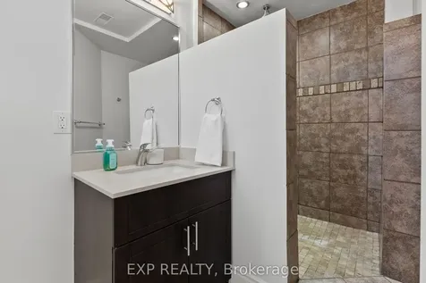 15 Chatham Road St. Catharines ON L2M 4N7