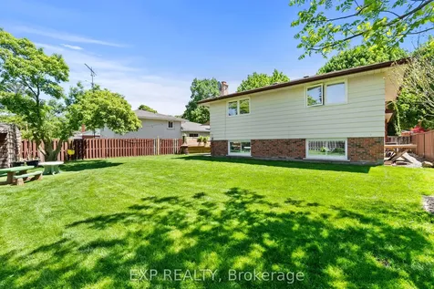 15 Chatham Road St. Catharines ON L2M 4N7