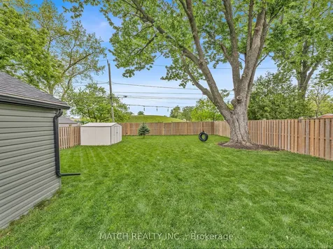 911 Homedale Boulevard Windsor ON N8S 2T1