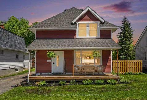 21 Bank Street N Renfrew ON K7V 2E1