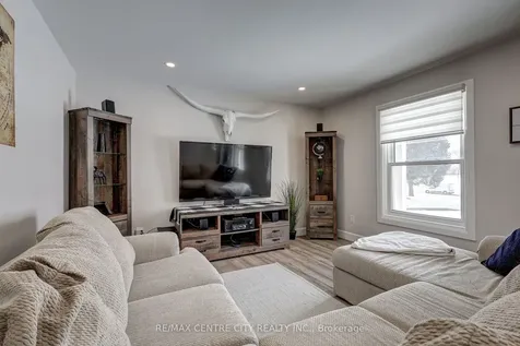 5978 Sunset Road Central Elgin ON N0L 2L0