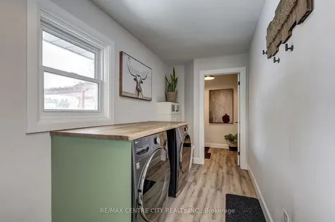 5978 Sunset Road Central Elgin ON N0L 2L0