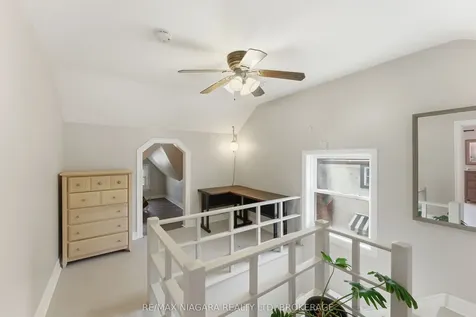 81 Woodland Avenue St. Catharines ON L2R 5A4