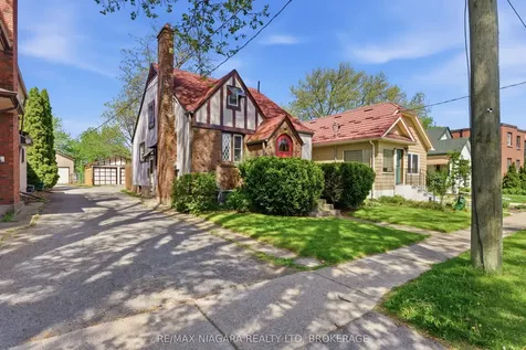 81 Woodland Avenue St. Catharines ON L2R 5A4