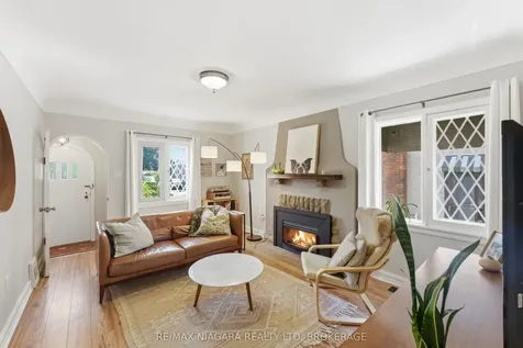 81 Woodland Avenue St. Catharines ON L2R 5A4
