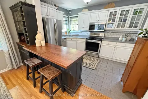 503 Admiral Street Woodstock ON N4S 5B2