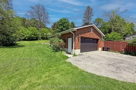 503 Admiral Street Woodstock ON N4S 5B2