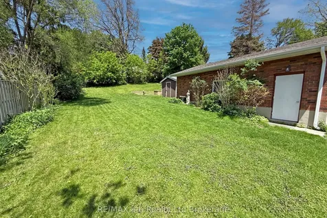 503 Admiral Street Woodstock ON N4S 5B2