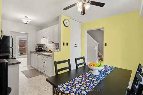 80 Morton Drive Kanata ON K2L 1X3