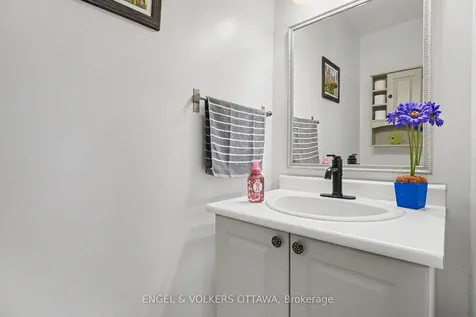 80 Morton Drive Kanata ON K2L 1X3