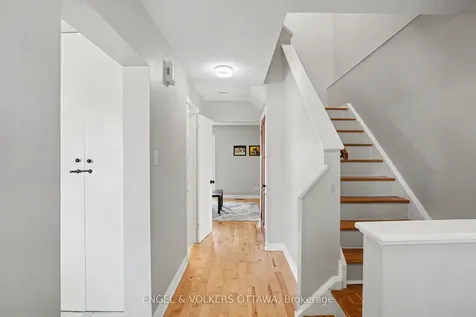 80 Morton Drive Kanata ON K2L 1X3
