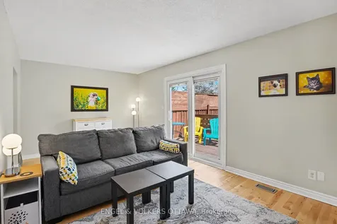 80 Morton Drive Kanata ON K2L 1X3