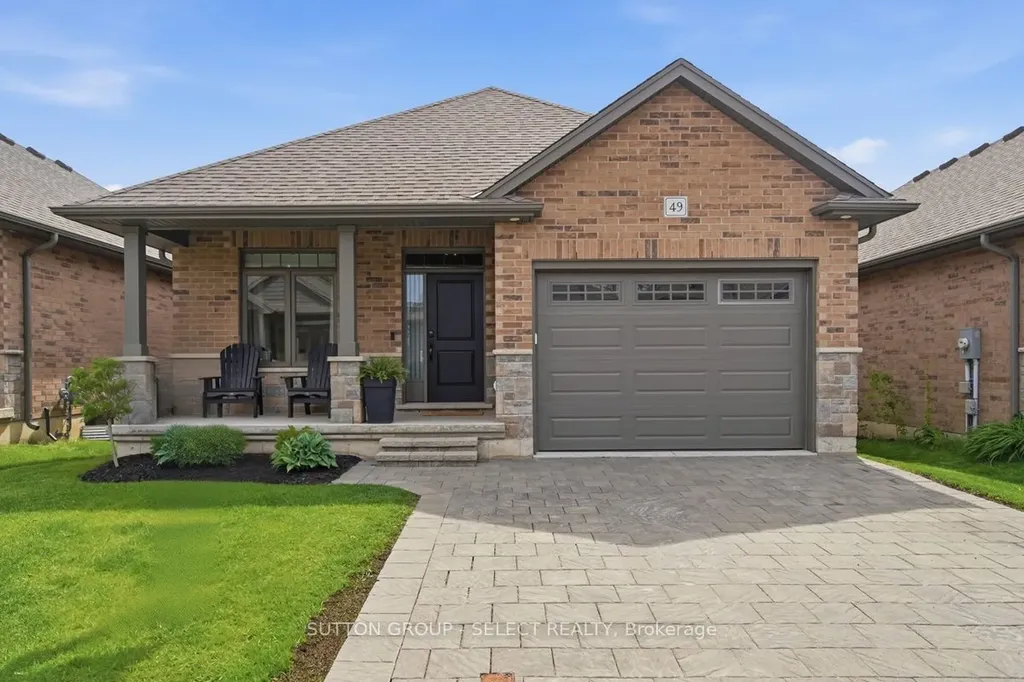 159 Collins Way Strathroy-caradoc ON N7G 0G8