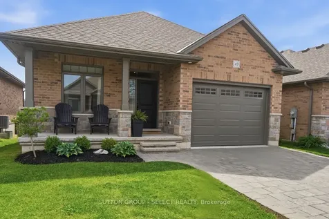 159 Collins Way Strathroy-caradoc ON N7G 0G8