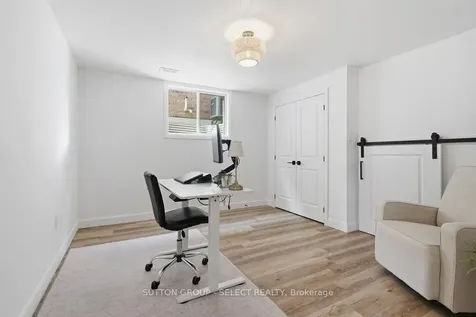 159 Collins Way Strathroy-caradoc ON N7G 0G8