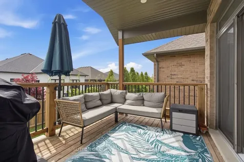 159 Collins Way Strathroy-caradoc ON N7G 0G8