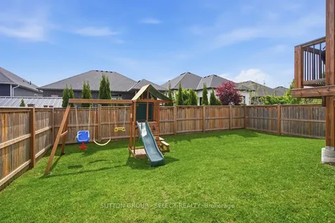 159 Collins Way Strathroy-caradoc ON N7G 0G8