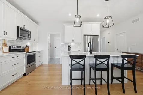 159 Collins Way Strathroy-caradoc ON N7G 0G8