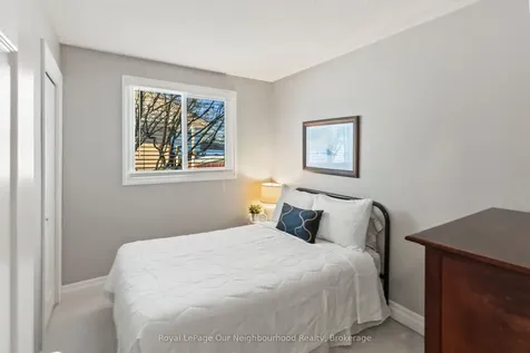909 Whitefield Drive Peterborough ON K9J 7W1