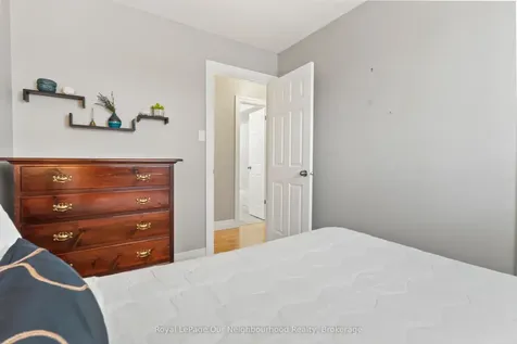 909 Whitefield Drive Peterborough ON K9J 7W1