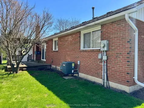 909 Whitefield Drive Peterborough ON K9J 7W1