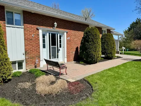 909 Whitefield Drive Peterborough ON K9J 7W1