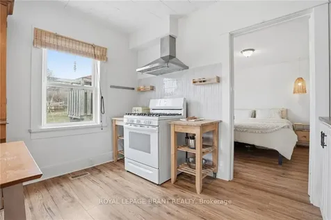 26 Franklin Street Brant ON N3L 3B7