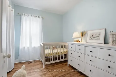 26 Franklin Street Brant ON N3L 3B7