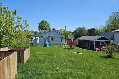 26 Franklin Street Brant ON N3L 3B7