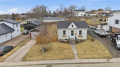 26 Franklin Street Brant ON N3L 3B7